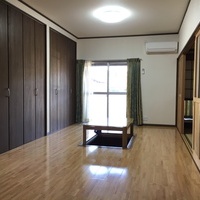 大牟田市白銀 2階建住宅のサムネイル