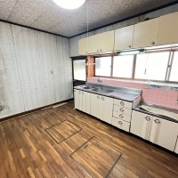 荒尾市本井手　平屋建住宅のサムネイル